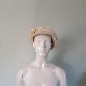 Nine west hat